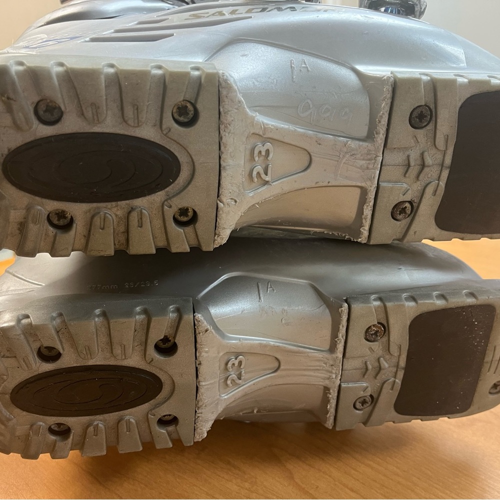 Salomon Irony 6 Women's Downhill Ski Boots 23.0 US 5.5 🎿 W/ Thermic Boot Heaters - Picture 5 of 12